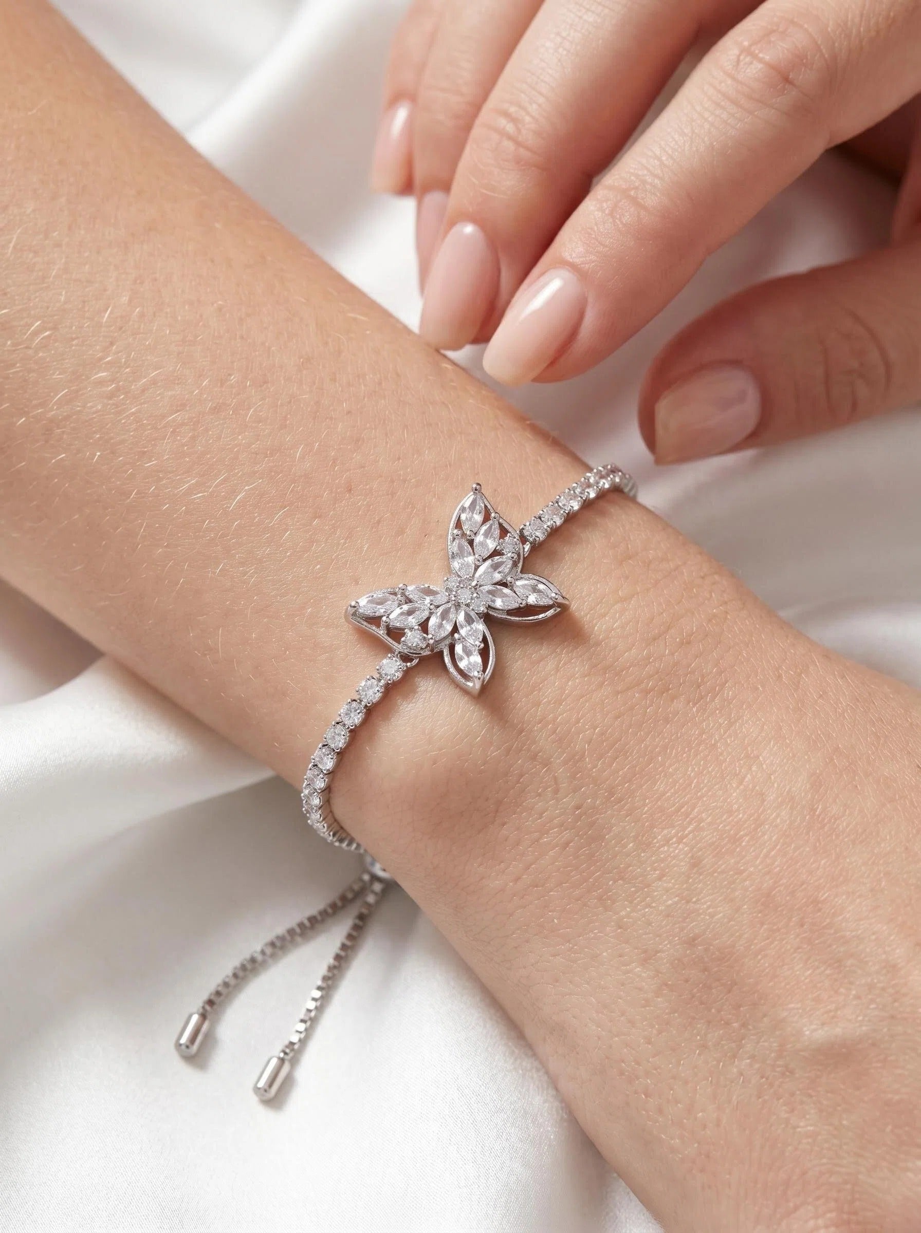 Crystal Butterfly Slider Bracelet – Elegant Adjustable Jewelry for Women