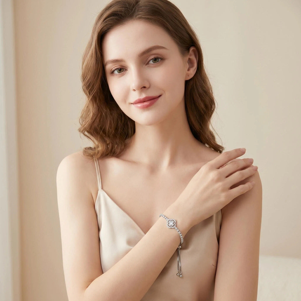 Sparkling Four Leaf Clover Bracelet with Zircon Stones