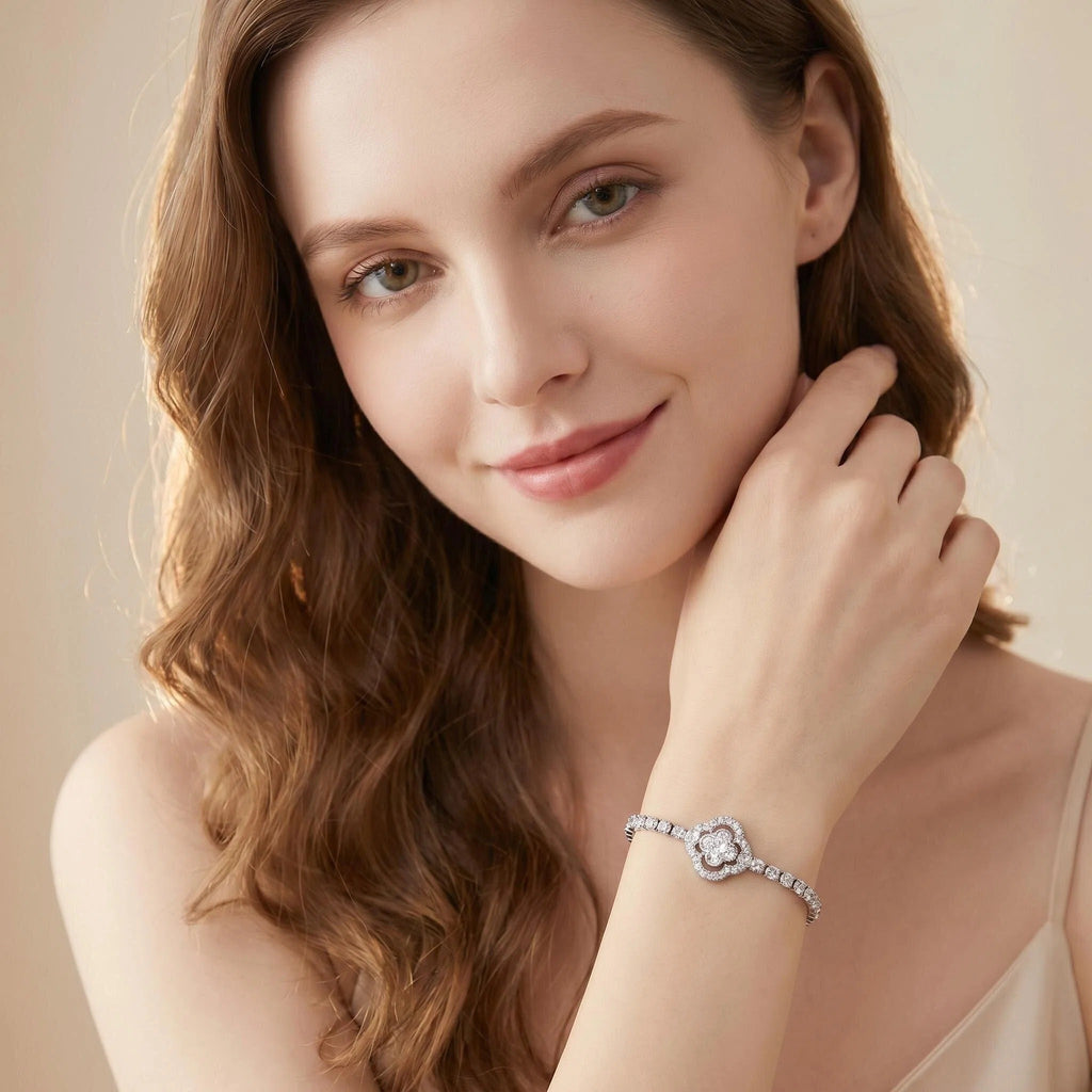 Sparkling Four Leaf Clover Bracelet with Zircon Stones